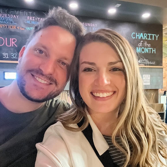 Meet your Posher, Kelly! - Picture 2 of 2